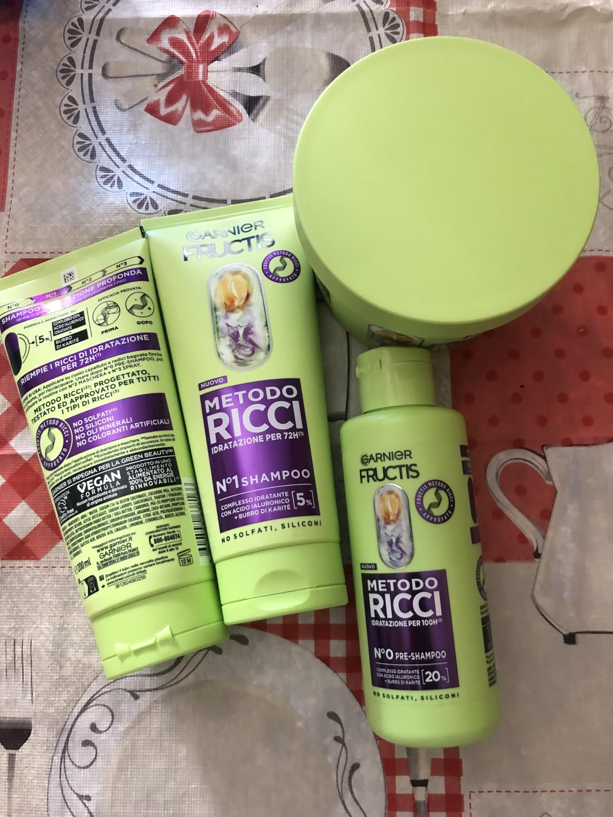 Ricci idratati dalla doccia