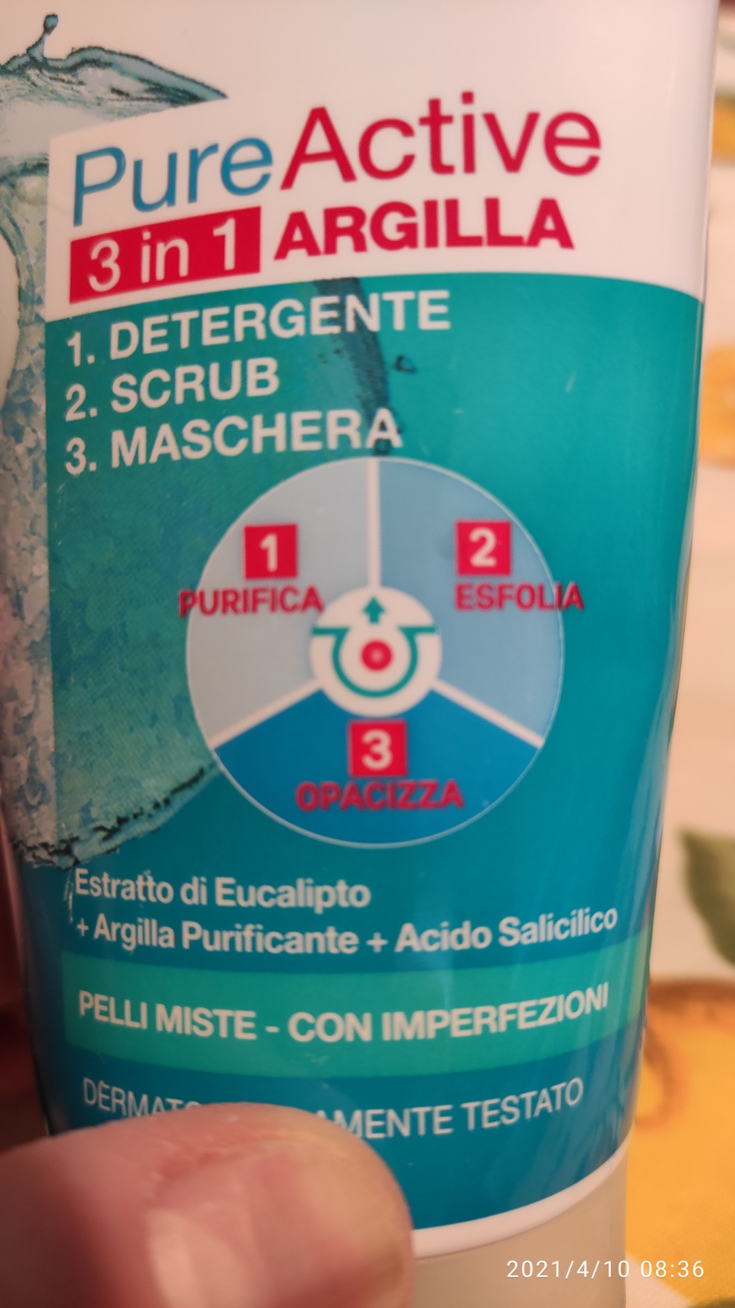 Consigliata dalla figlia