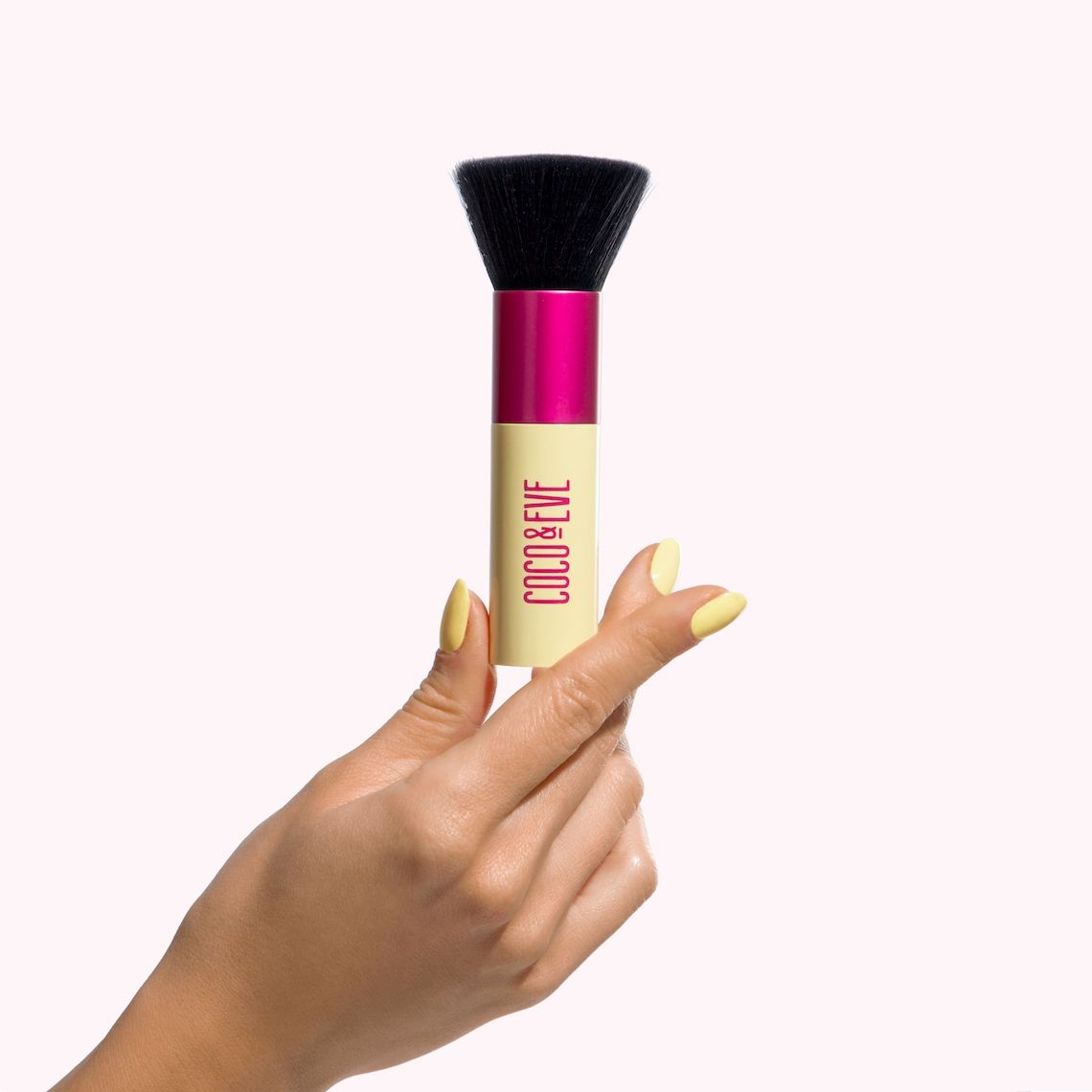 coco-eve-deluxe-vegan-kabuki-brush-pennello-kabuki-vegano-per-autoabbronzante image 1